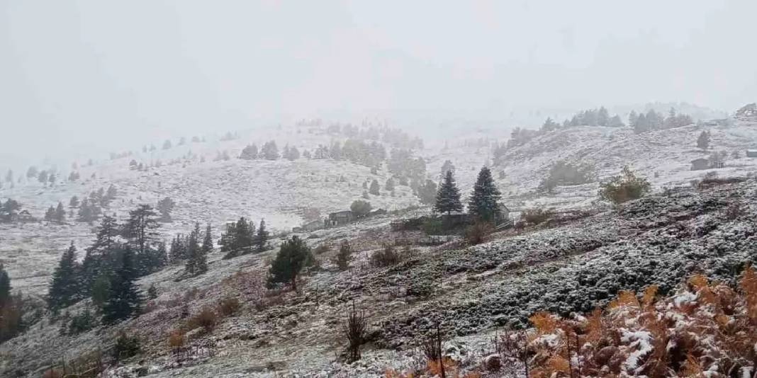 Sağanak yerini lapa lapa kara bıraktı: Türkiye yaza veda etti 7